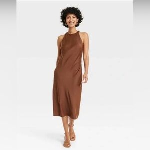 Stylish Brown Dress with Flattering Silhouette